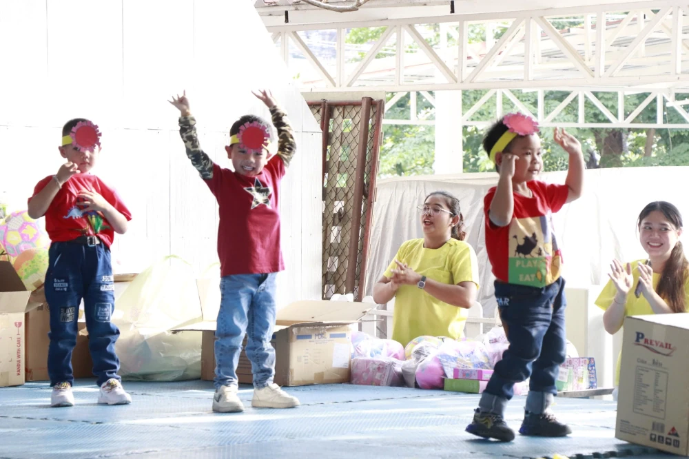 Kasemrad Hospital Saraburi Donates Gifts and Learning Materials to Support Children’s Day 2024 Activities