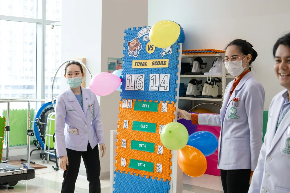World Medical Hospital Organizes “Rehab Carnival Game” to Promote Physical and Mental Well-Being