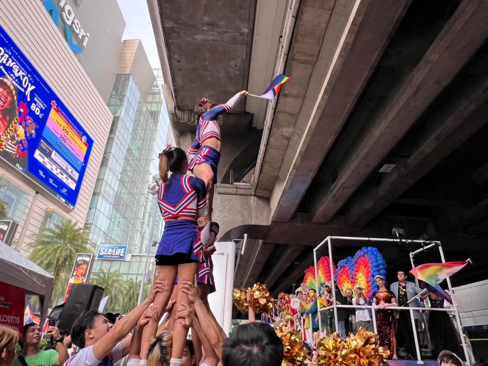 Kasemrad Hospital Prachachuen Supports “LOVE PRIDE PARADE 2024”