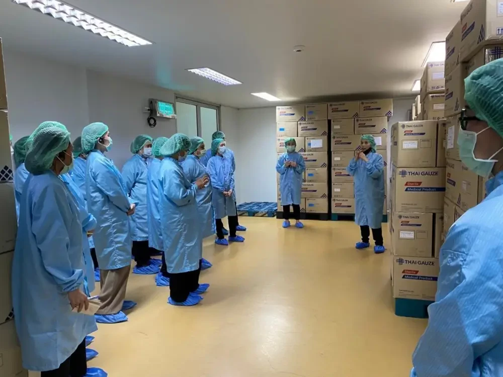 Bangkok Chain Hospital Public Company Limited Visits Thai Gas Co., Ltd. Medical Supply Manufacturing Facility