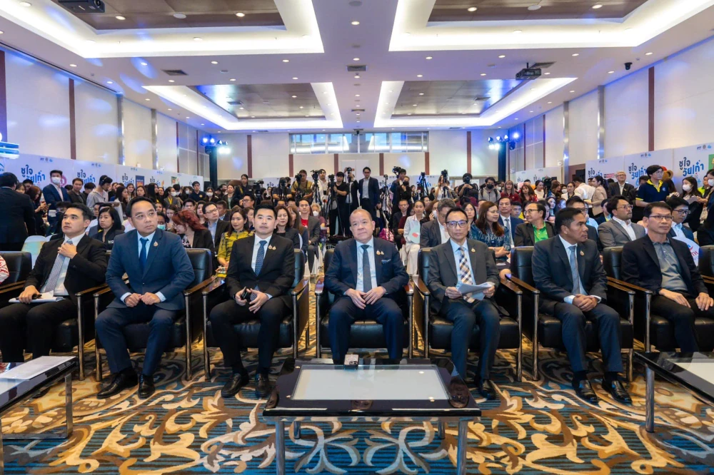 Kasemrad Hospital Prachachuen Joins “Choojai Wai Kao 60+” Project to Promote Elderly Health and Community Well-being