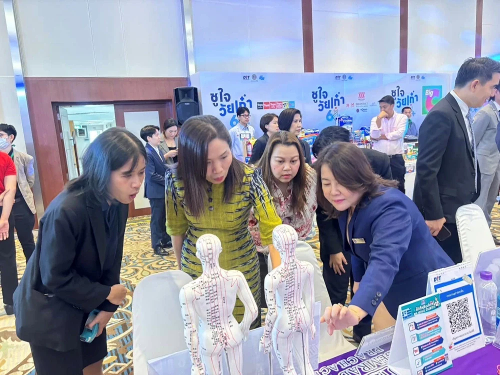 Kasemrad Hospital Prachachuen Joins “Choojai Wai Kao 60+” Project to Promote Elderly Health and Community Well-being