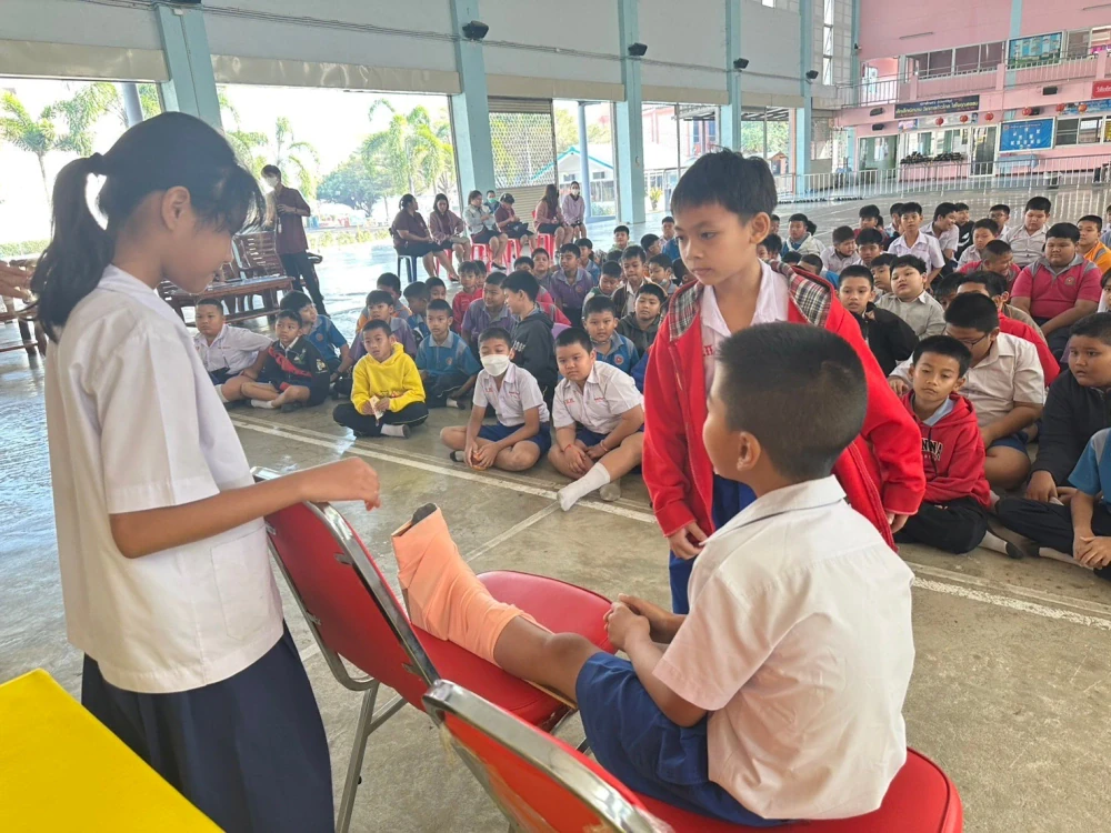 Kasemrad Hospital Saraburi Organizes First Aid and CPR Training for Primary School Students