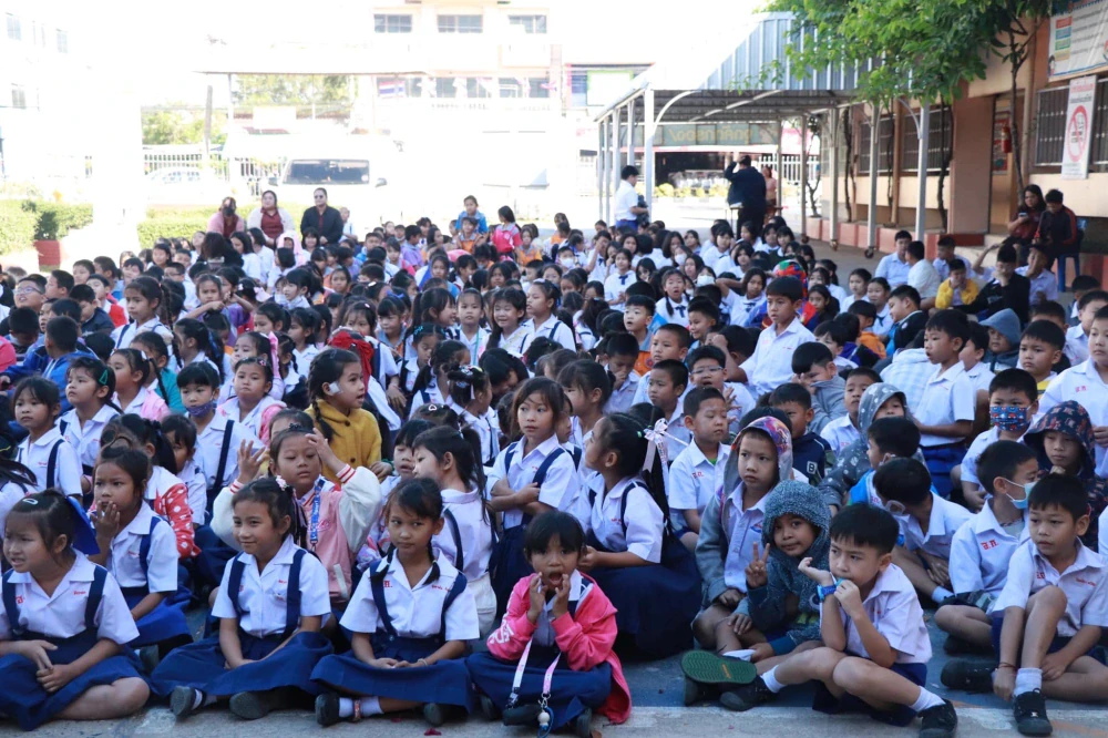 Kasemrad Hospital Saraburi Donates Gifts and Toys to Support National Children’s Day 2025