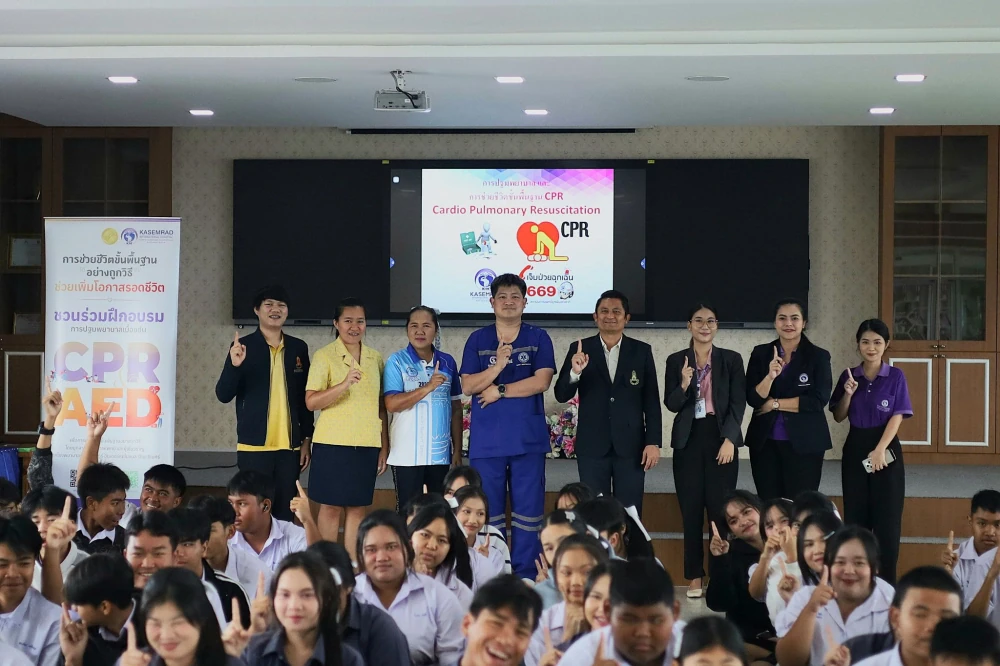 Kasemrad International Hospital Rattanatibeth Provides Basic First Aid and CPR Training at Ratchawinit Nonthaburi School