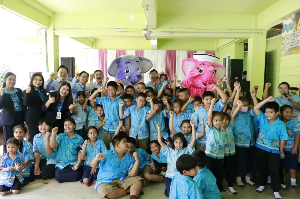 Kasemrad Hospital Saraburi Organizes “Bright School Opening from Kasemrad Hearts” Project to Support Students at Wat Bueng Mai School