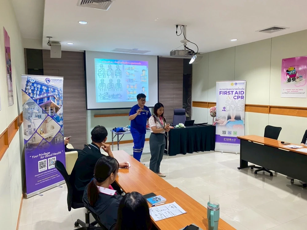 Kasemrad International Hospital Rattanatibeth Conducts “First Aid and Basic CPR” Training for Toyota Muangnont Co., Ltd.