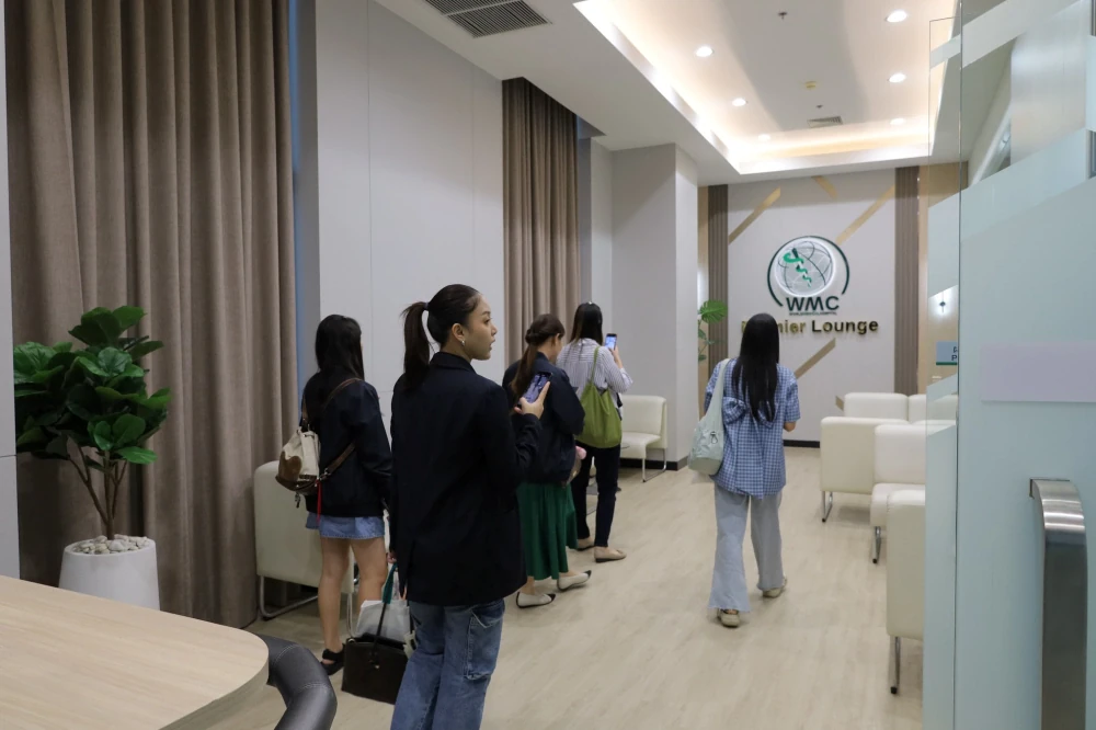 World Medical Hospital Hosts “IMETA VISIT” Welcoming AIA Insurance Representatives to Strengthen Medical Service Collaboration